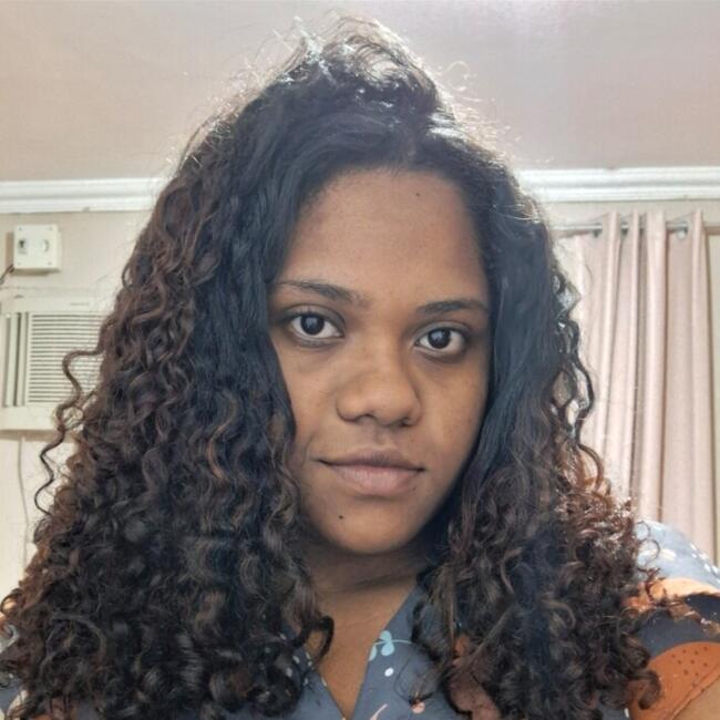 Babá em Manaus: Allanis