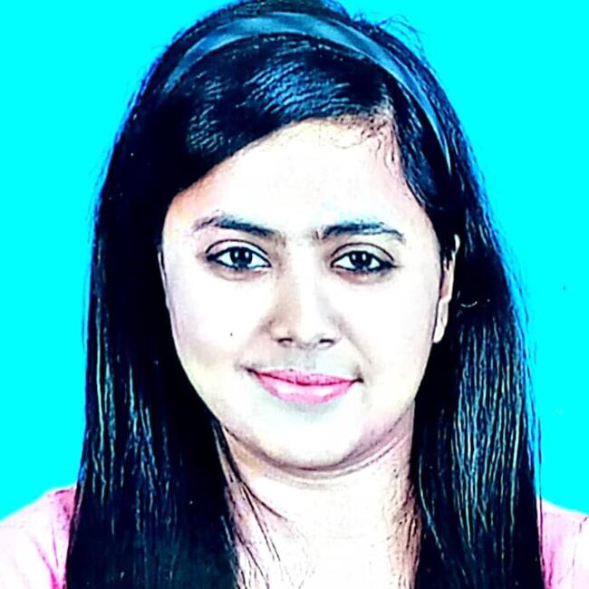 Childminder in Cascais: Priyani