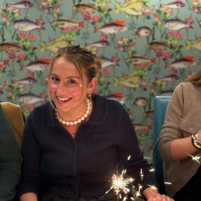 Babysitter in London: Eva