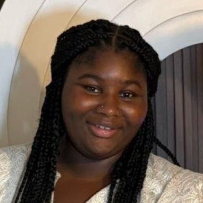 Babysitter in Créteil: Fatoumata