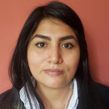 Babysitter in Heredia: Elizabeth