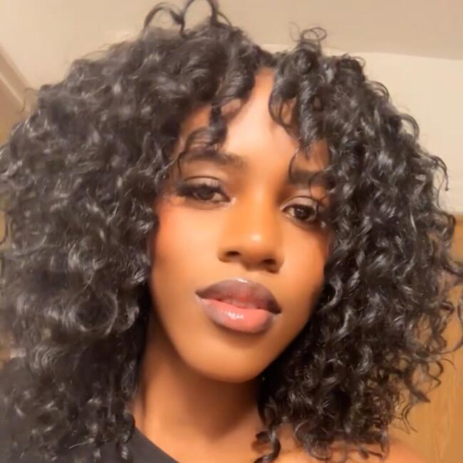 Nanny in Montreal: Maria