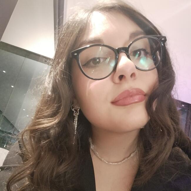 Babysitter a Casavatore: Francesca