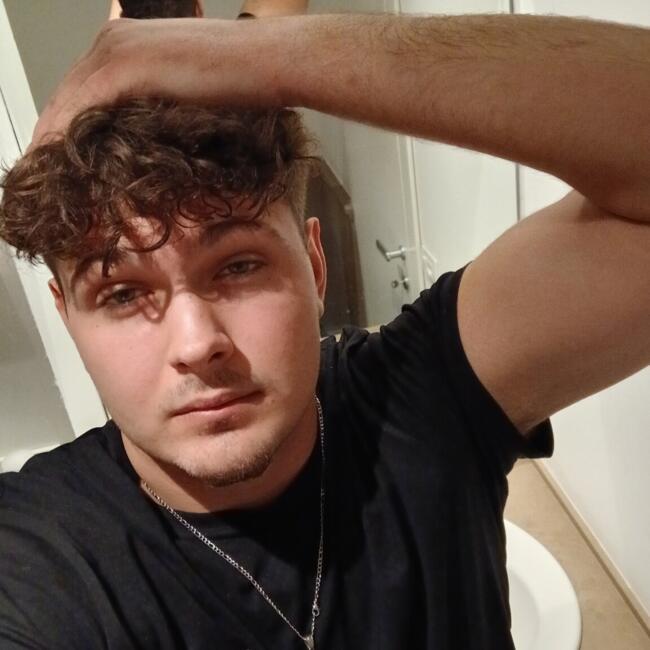 Babysitter a Milano: Alessandro