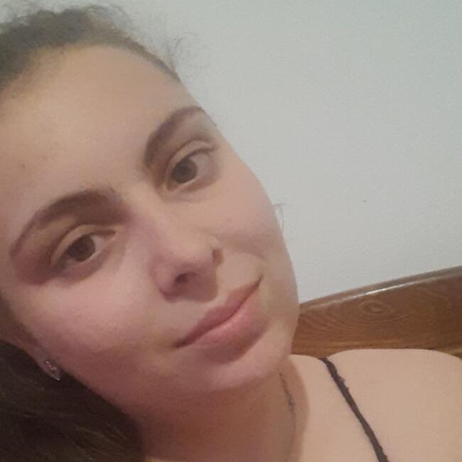 Babysitter in Penafiel: Tania