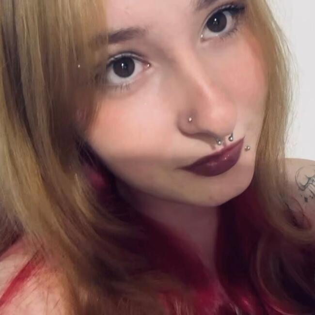 Babysitter in Campo Largo: Iasmin