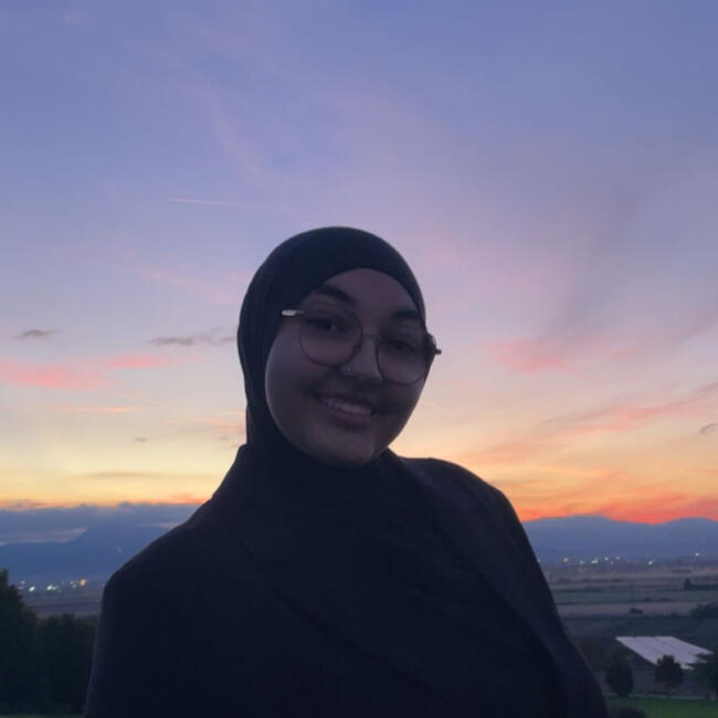 Babysitter in Bagneux: Lina