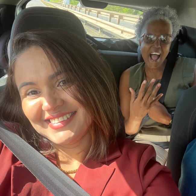 Babysitting job in Salvador: Larissa