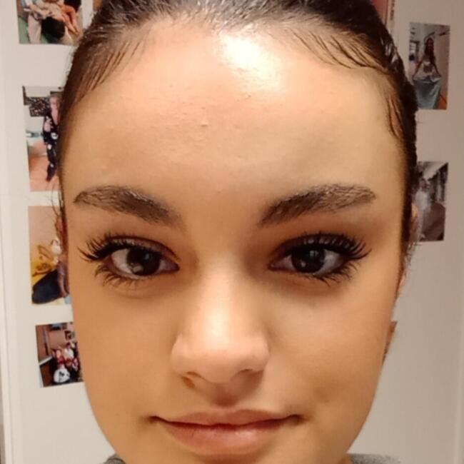 Babysitter in Bréal-sous-Montfort: Maria