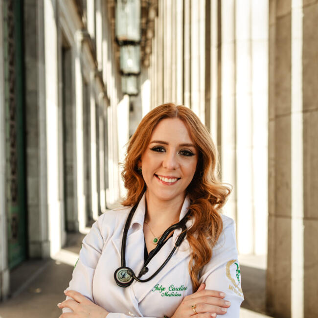 Babá em Serra: Julye Caroline