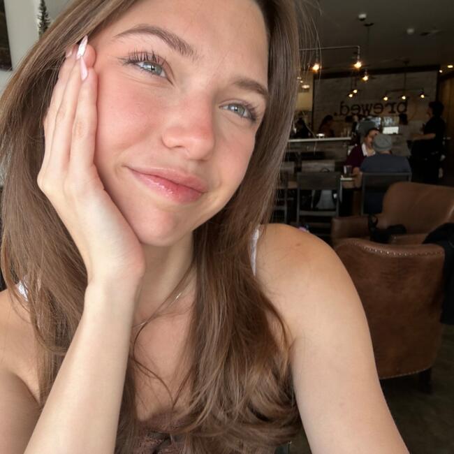 Babysitter στην περιοχή Λας Βέγκας: Kate