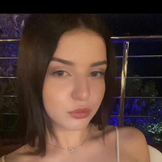 Babysitter in Athens: Βασιλικη Ηλιάνα