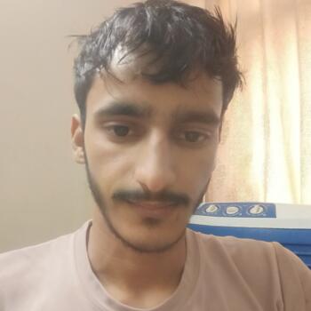 Babysitter Ghaziabad: Trilochn