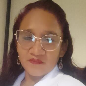Niñera Eloy Alfaro: Monica