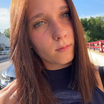 Babysitter in Éclaron-Braucourt-Sainte-Livière: Tiphaine