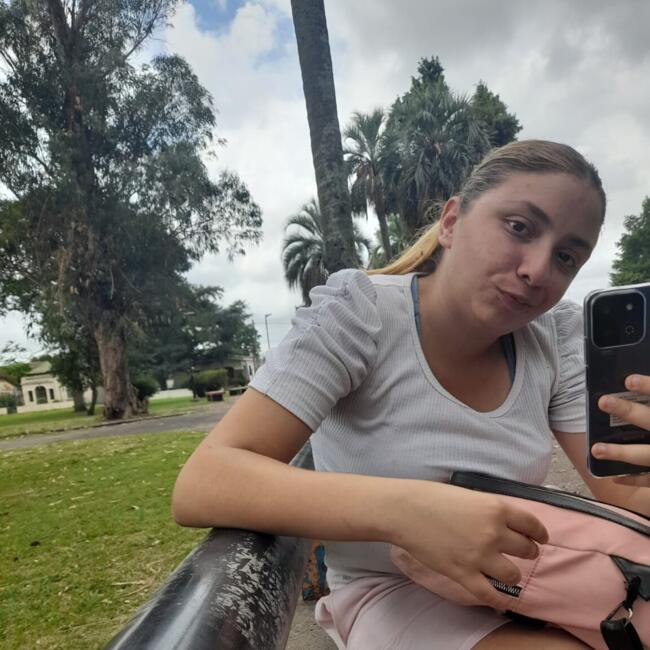 Niñera en Montevideo: Loana