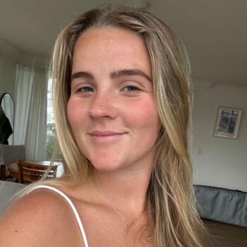 Babysitter Gold Coast: Ruby