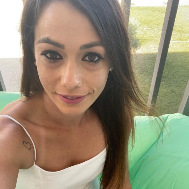 Babysitter em Lisboa: Angela
