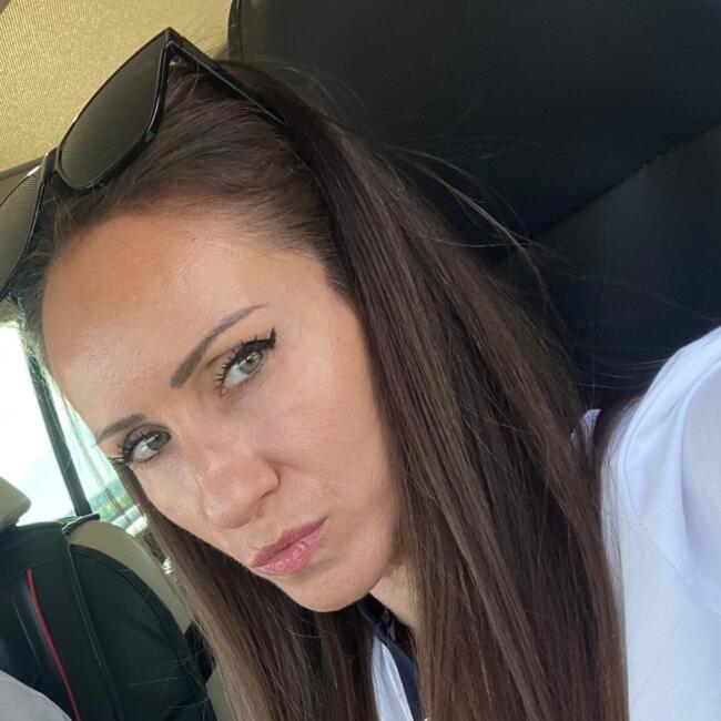 Babysitter in Paphos: Zhanet