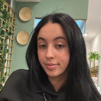 Babysitter in Fuenlabrada: Amira