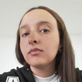 Babysitter in Saint-Nazaire: Fatimazohra