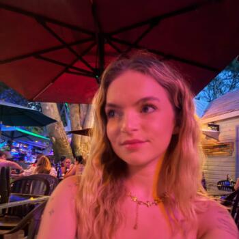 Babysitter Bois-Grenier: Marie