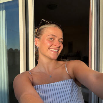 Babysitter in Christchurch: Sophie