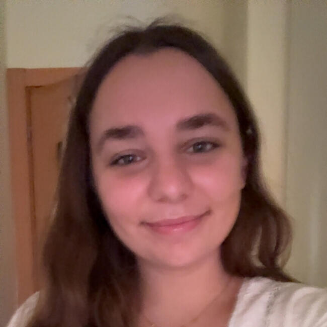 Babysitter in São Domingos de Rana: Leonor Carajote