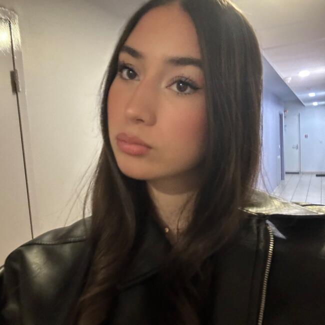 Nanny in Grenoble: Lilly