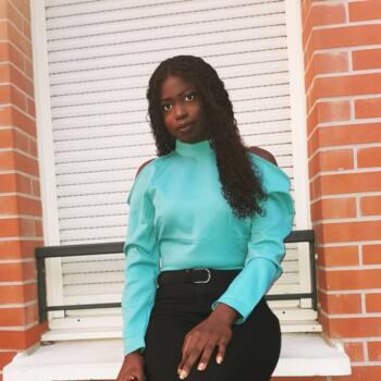 Babysitter in Clichy-sous-Bois: Virginie