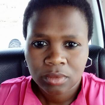 Nanny in Port Elizabeth: Thembisa