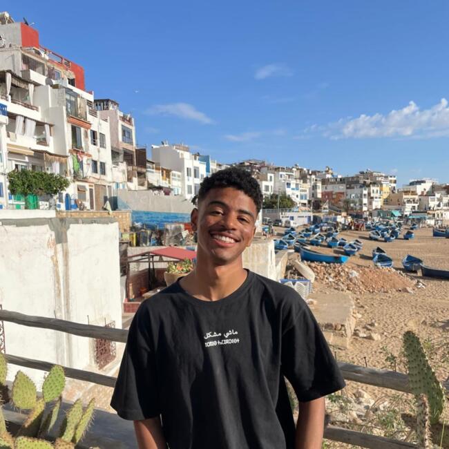 Babysitter in Tamraght Ouzdar: ELHASSANE