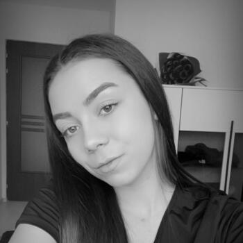 Babysitter in Năsăud: Cristina