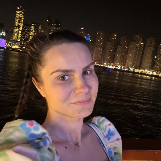 Job de babysitting în București: Nistor