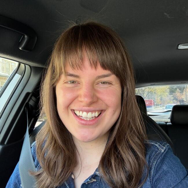 Baby-sitter in Ancaster (Regional Municipality of Niagara): Julia