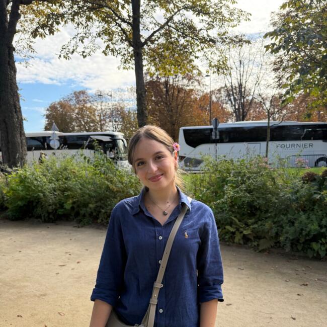 Bonă în Iași: Nour