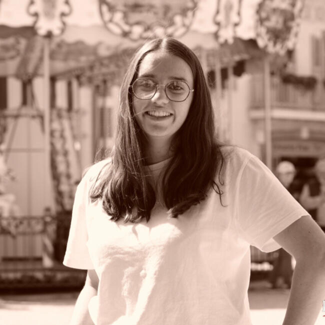 Babysitter in Tonnay-Charente: Maeva