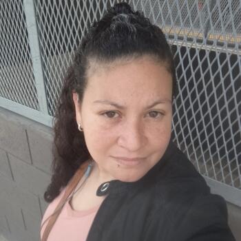 Babysitter in San Juan Bautista: Analia