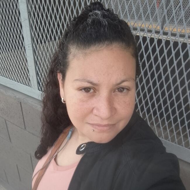 Babysitter in San Juan Bautista: Analia