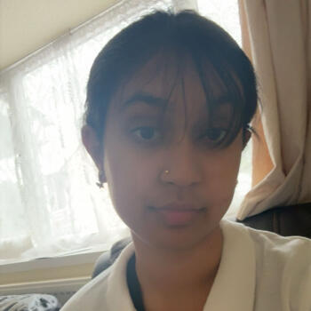 Babysitter in Milton Keynes: Aditi