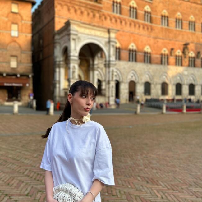 Babysitter in Siena: Marta