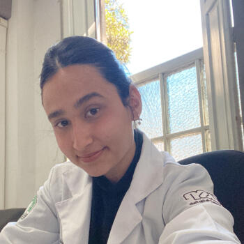 Babysitter in São Paulo: Isabela