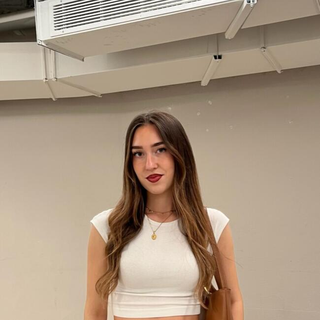 Babysitter in Madrid: Ana