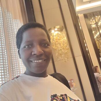 Babysitter in Doha: Stellah