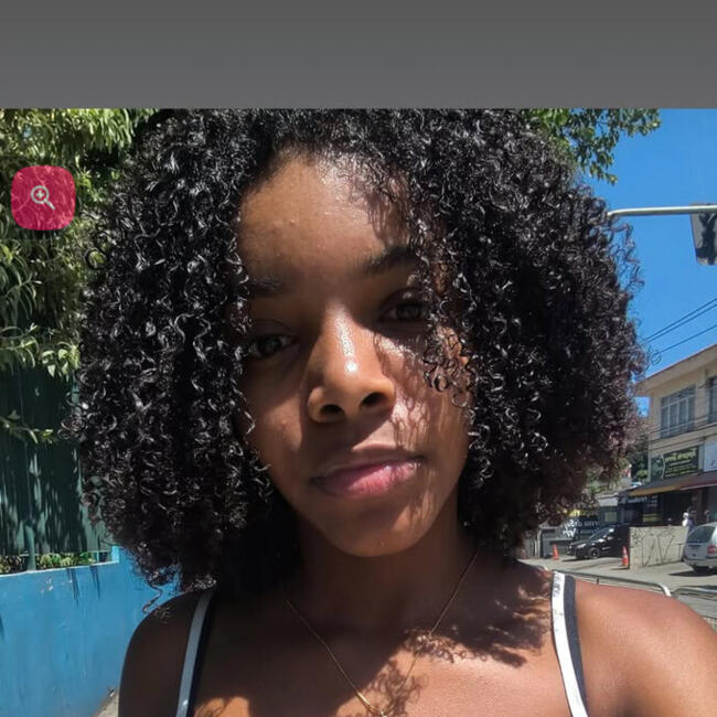 Babysitter in São Paulo: Larissa