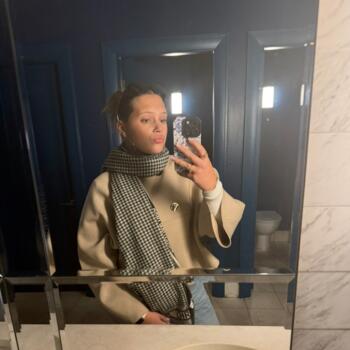 Babysitter Hemiksem: Lina