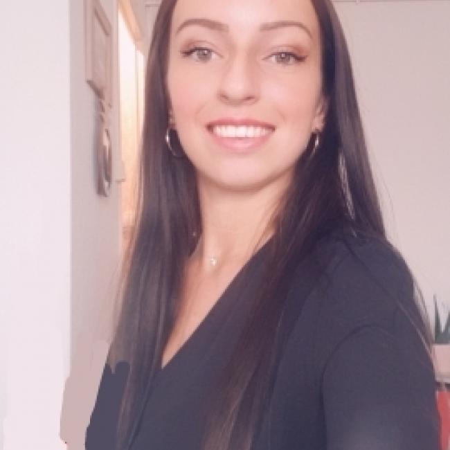 Babysitter in Seyssins: Cindy