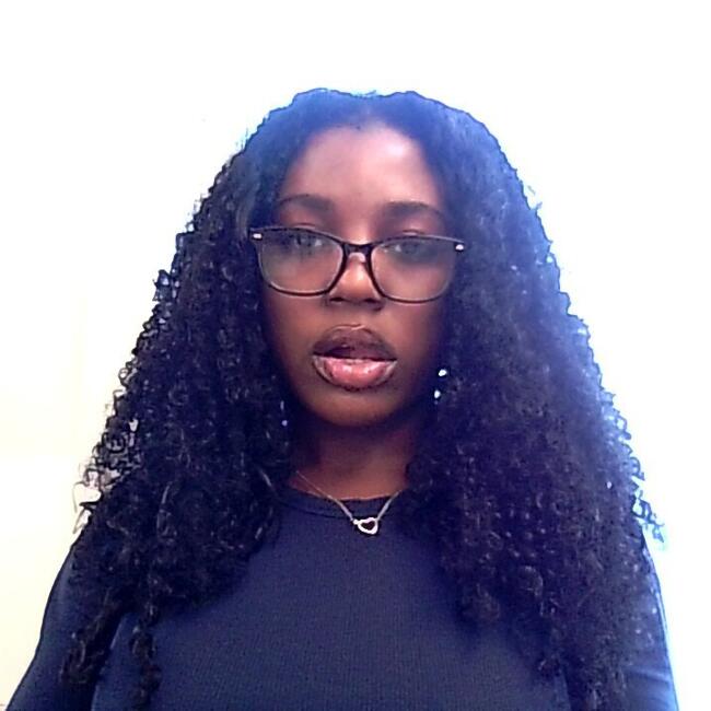 Babysitter in Saint-Eustache: Stephanie