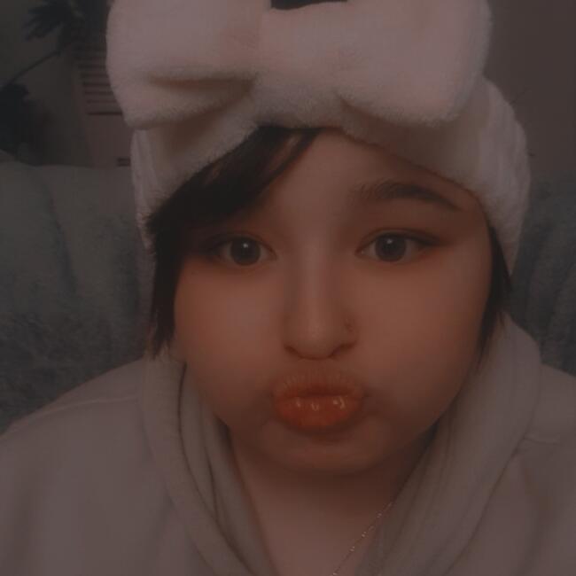 Babysitter in Melbourne: Riley