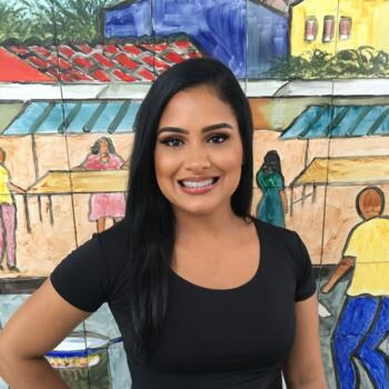 Babysitter Recife: Sônia Ribeiro